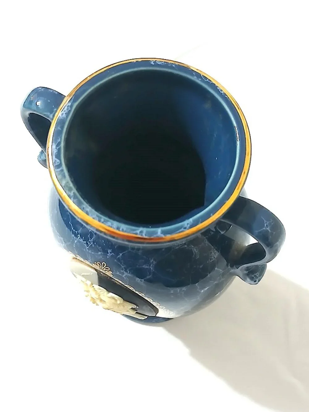 Vintage Mount Clemens Pottery Blue Cameo Vase Japan Gold Trim 5.25